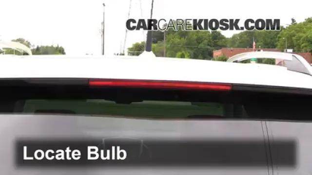 2012 Cadillac SRX Luxury 3.6L V6 FlexFuel Éclairage Feu de freinage central (remplacer l'ampoule)